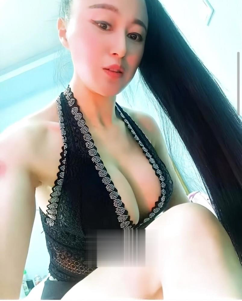 性感长腿少妇