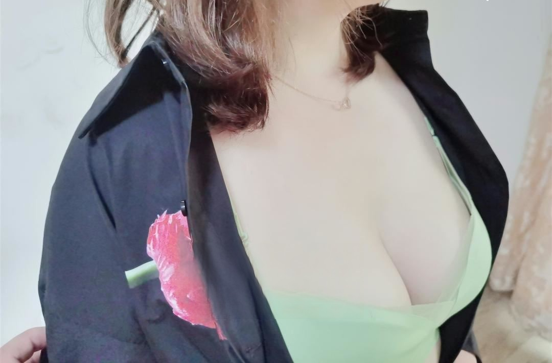 黑牛城道可三通少妇