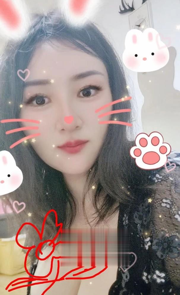深喉包裙少妇