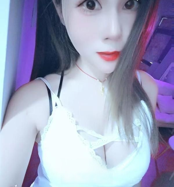 海珠石溪长腿小敏