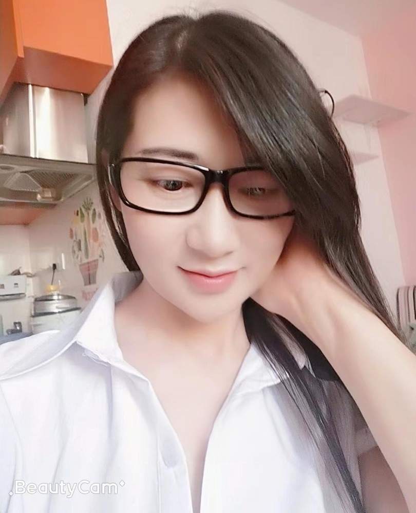 上海轻熟女有韵味，少妇感觉，很瘦，可以抱起来