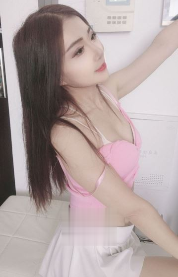 苗条少妇口活好