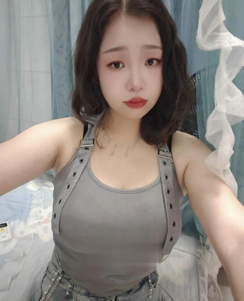 美乳翘臀糖糖