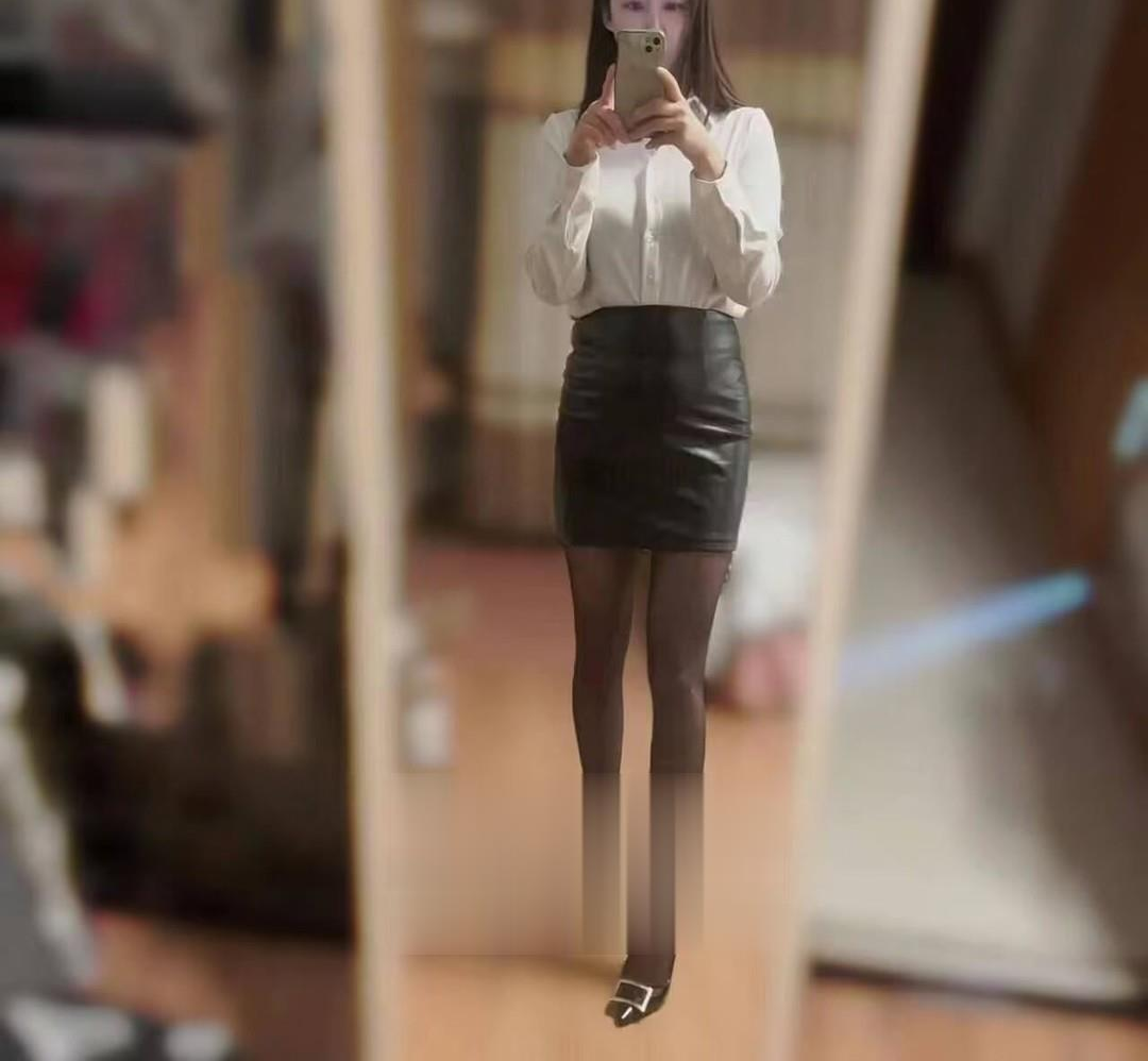 高新反差御姐老师