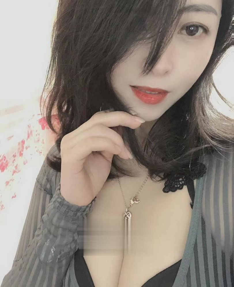 离异风情少妇