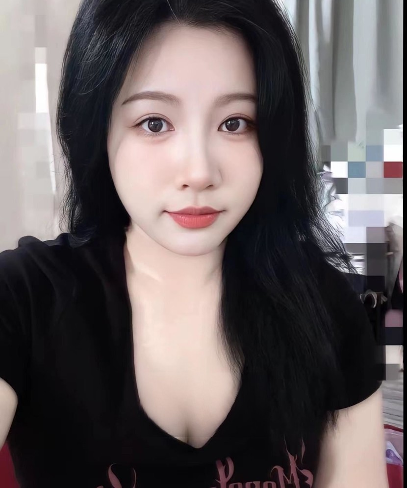 大胸尤物少妇
