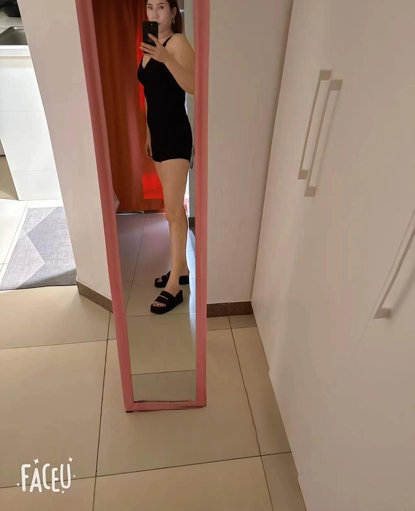 美女长腿妹妹