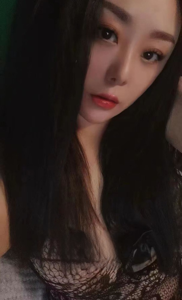 年轻小妹