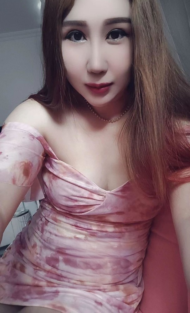 爆操栖霞熟女