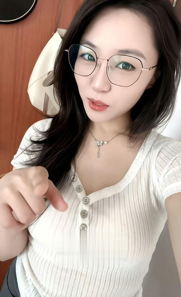 鼓楼软糯温柔火辣如如