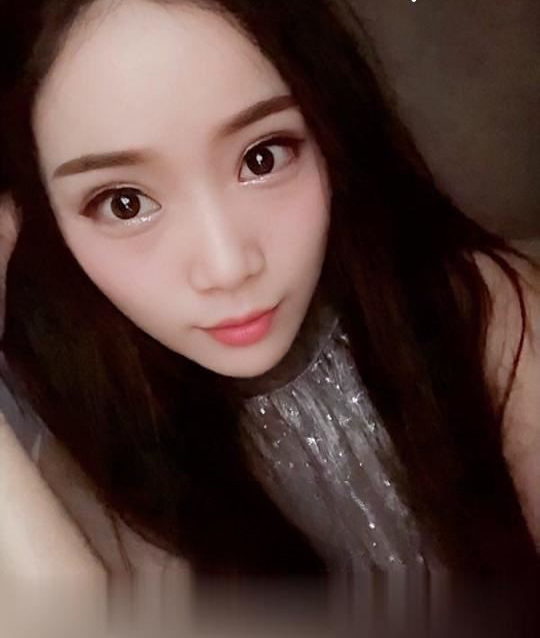 气质反差少妇