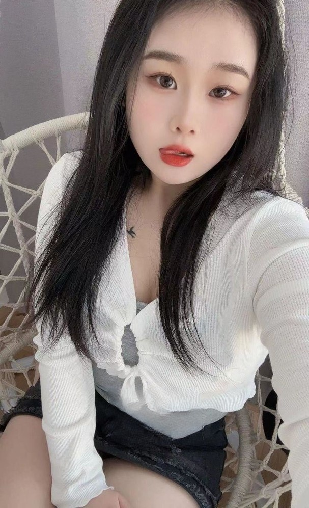 爱后入的骚妹