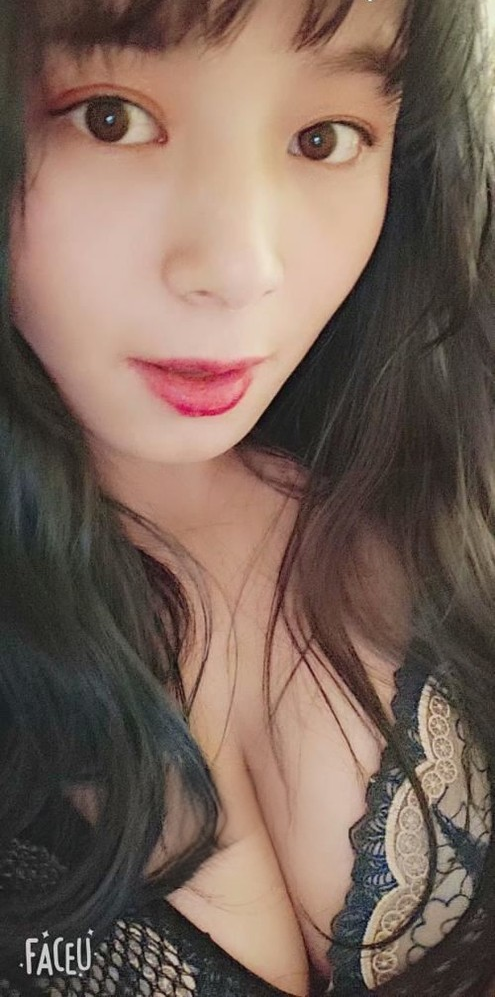大胸多水少妇服务棒