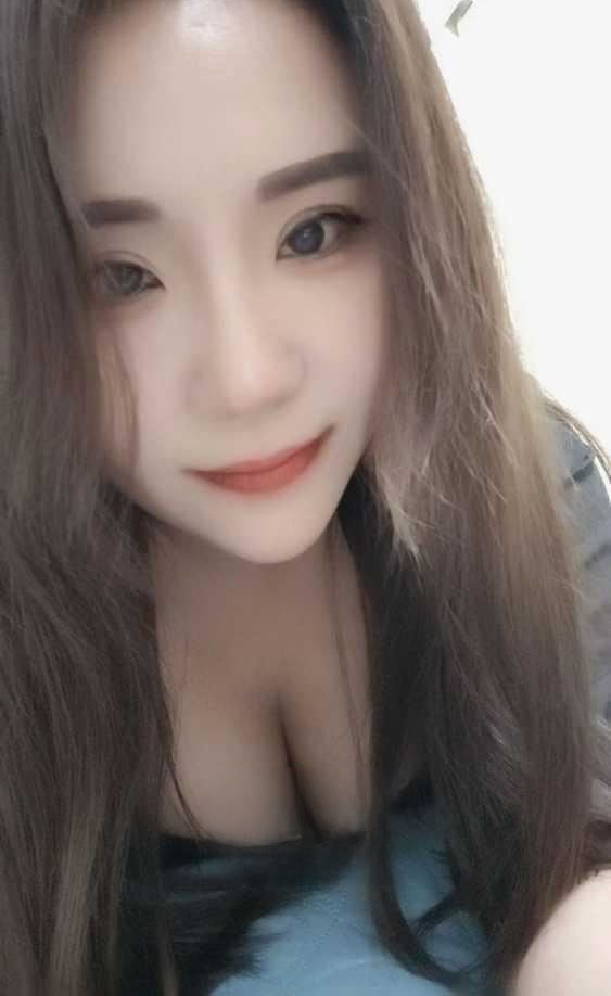 晓晓白嫩大奶妹