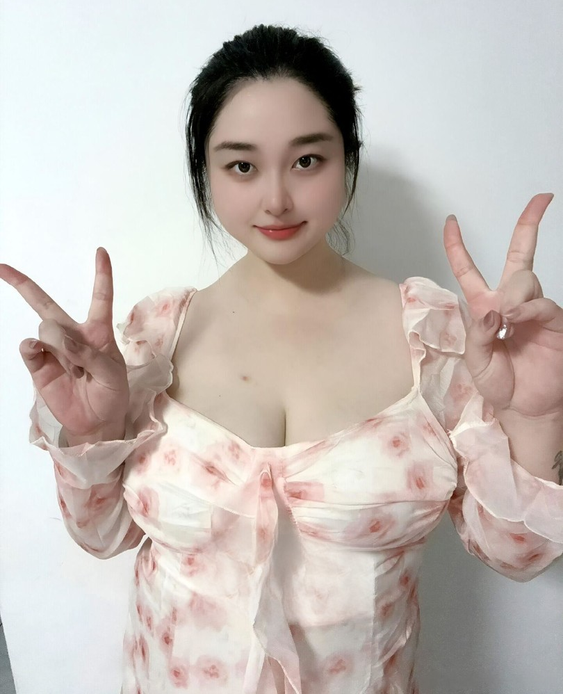河西丰满微胖骚气雪雪