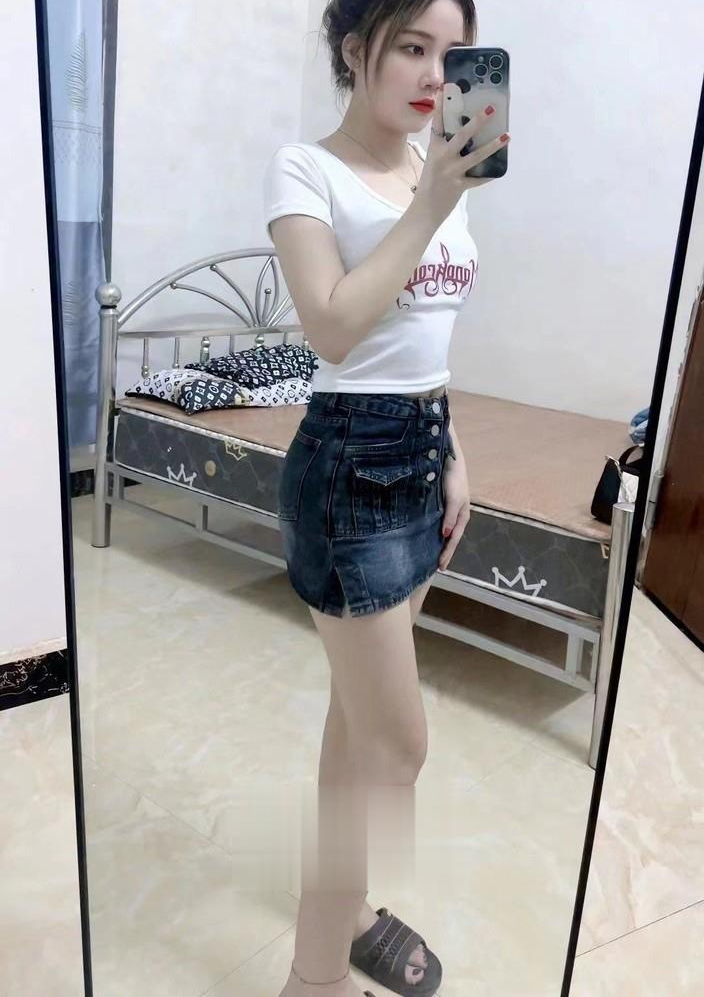 新上的颜值很高口技很好的小妹