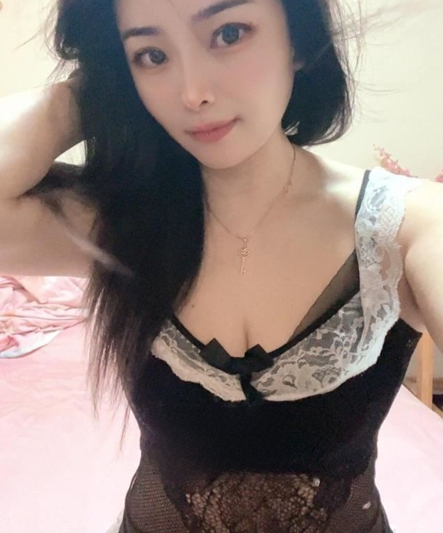 丰满大奶美少妇