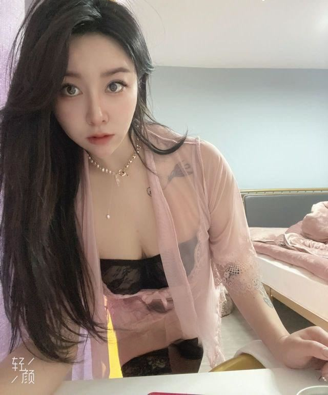 极品御姐水嫩多汁