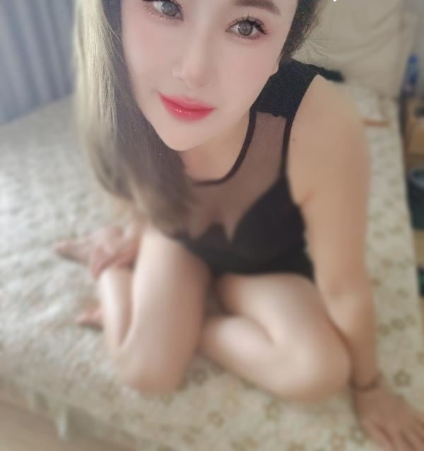 市北职大嫩妹兼职小奈