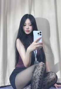 高颜值00后又纯又欲