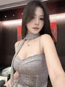 新市区妹子性感妖娆  后入更好