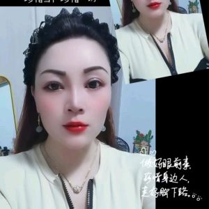性价比熟女韵味十足