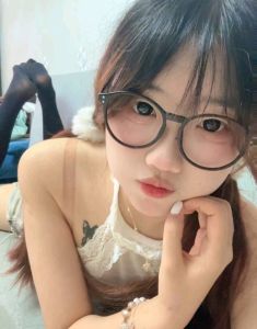 【鄞州区】反差眼镜妹