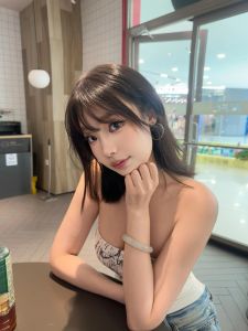 高挑长腿颜值妹子