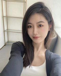 漂亮身材妹子黑丝长腿