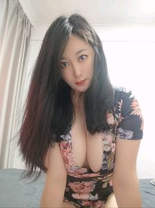 【铁西区】大胸美女