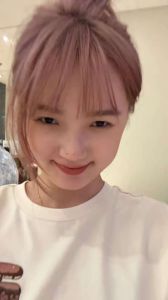 圆润挺翘小姐姐