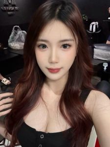 美乳风骚大长腿妹子