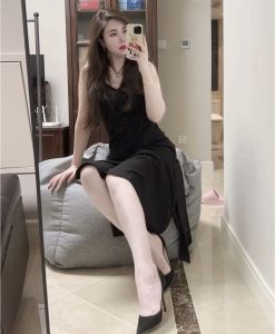 白得发光的兼职御姐