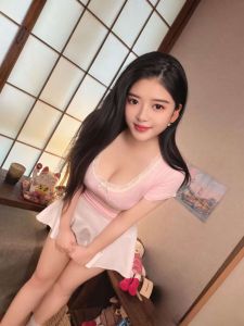 福田大胸莹莹