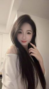 高挑性感长腿颜值妹子