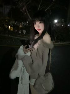 直冲天灵盖御萝妹子