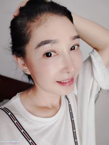 奉贤少妇麦穗