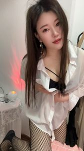 诱惑黑丝制服性感青青