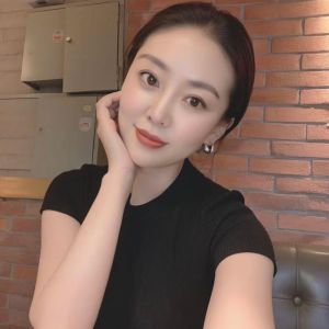 苗条诱惑少妇