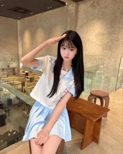 实体中低端 萝莉 人妻 嫩模有 体检报告 联系与你号：8866gg