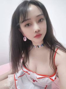 武昌大胸馨儿