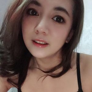 东晓南诗诗