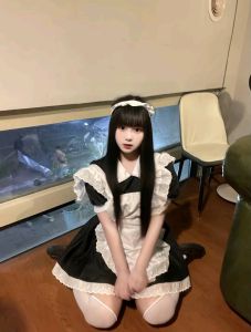 服务系漂亮小姐姐