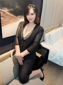 普陀少妇巨乳翘臀