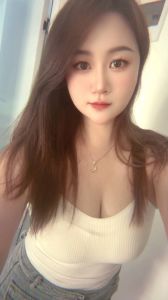 渝北性感大奶萱萱