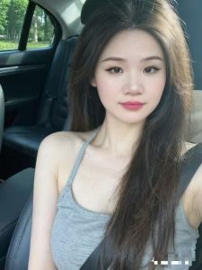 会所刚出来的服务型少妇