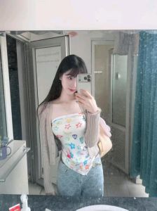 妩媚川女郎很会夹
