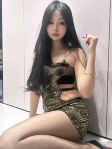 水多长腿气质御姐