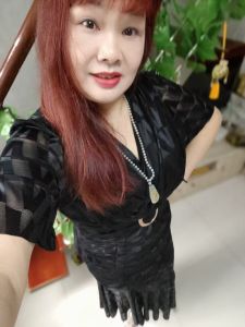 妩媚骚少妇