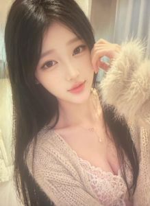 散发女人的体香